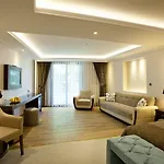 Hotel Black Bird Thermal & 4*