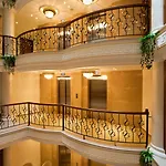 Hotel Black Bird Thermal &