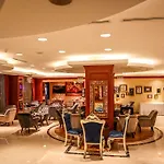 Hotel Black Bird Thermal & 4*
