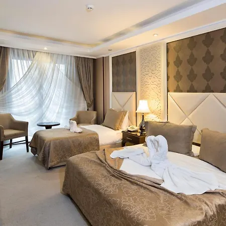 Hotel Black Bird Thermal &