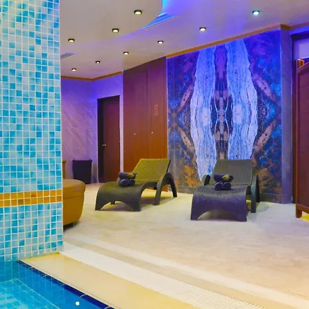 Hotel Black Bird Thermal &