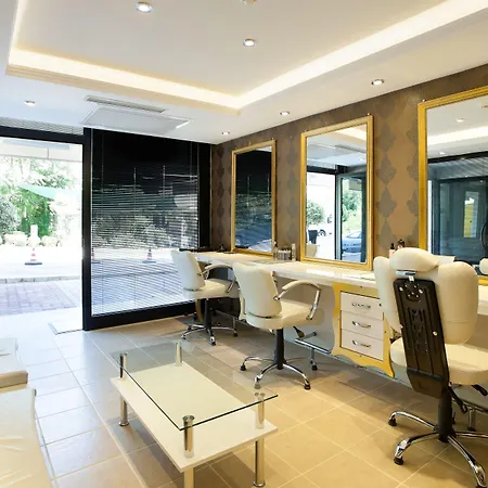 Hotel Black Bird Thermal &