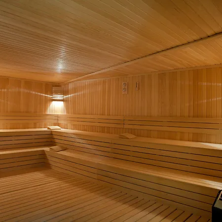 Black Bird Thermal & Hotel